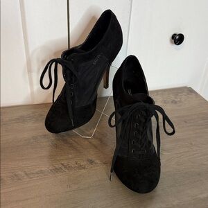 Call It Spring Black Lace-Up  Mesh panel Mary Jane Heels US8/EU 39